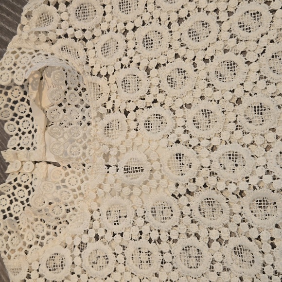 H&M Crochet blouse - Picture 2 of 6